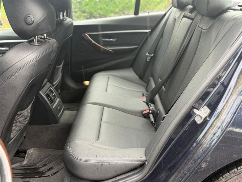 BMW 3 Series 4dr Sdn 328i xDrive AWD SULEV 2016
