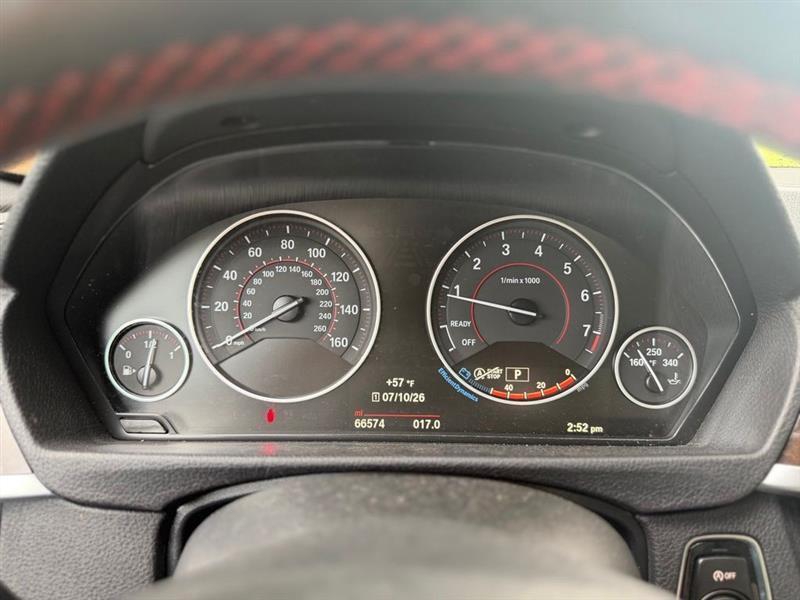 BMW 3 Series 4dr Sdn 328i xDrive AWD SULEV 2016