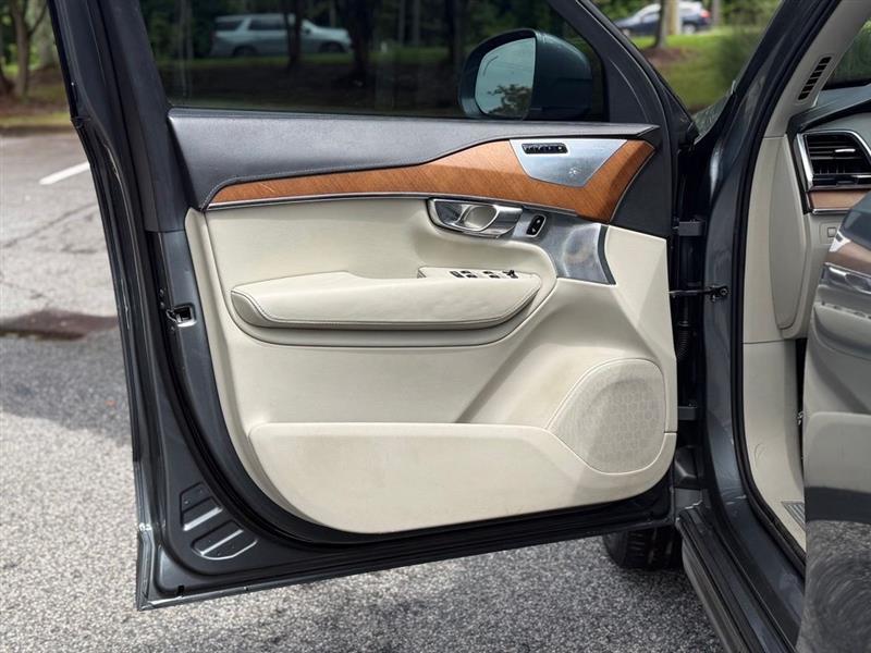Volvo XC90 T6 AWD 7-Passenger Inscription 2017