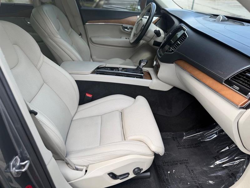 Volvo XC90 T6 AWD 7-Passenger Inscription 2017