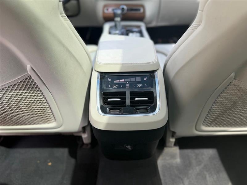 Volvo XC90 T6 AWD 7-Passenger Inscription 2017
