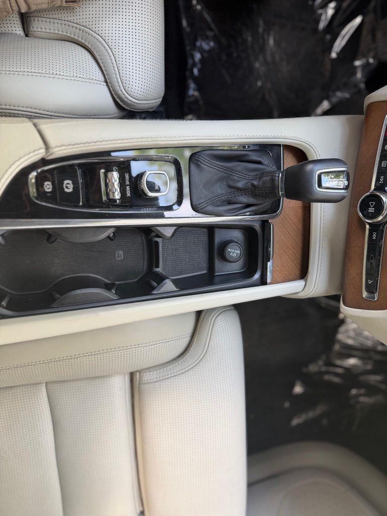 Volvo XC90 T6 AWD 7-Passenger Inscription 2017