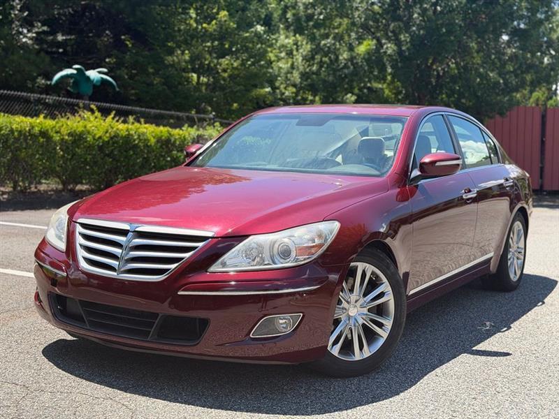 Hyundai Genesis 4dr Sdn V8 2011