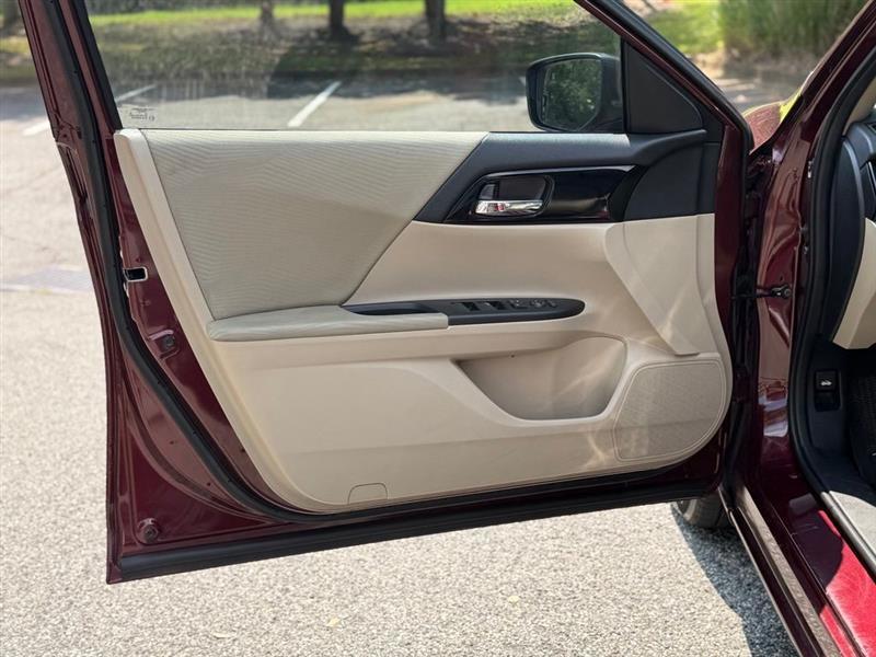 Honda Accord Sedan 4dr I4 CVT LX 2016