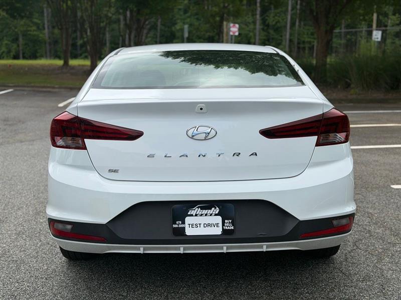 Hyundai Elantra SE Auto 2019