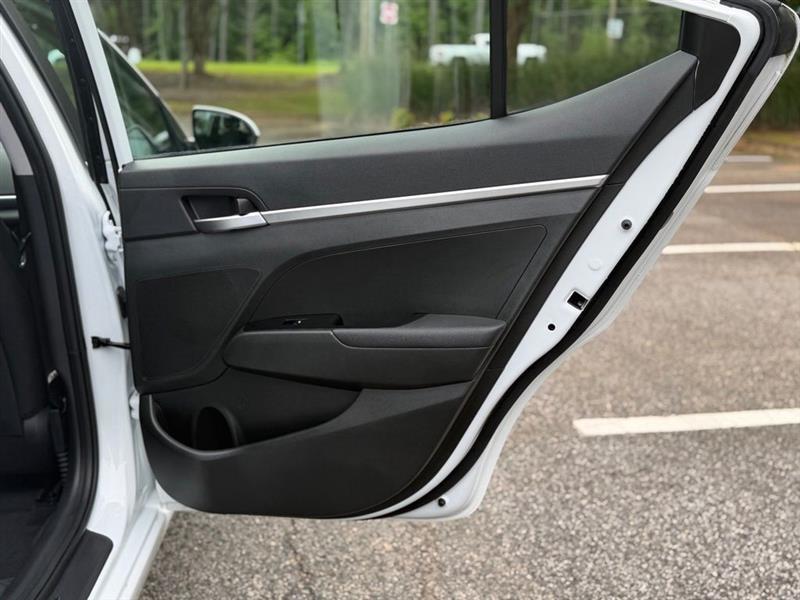 Hyundai Elantra SE Auto 2019