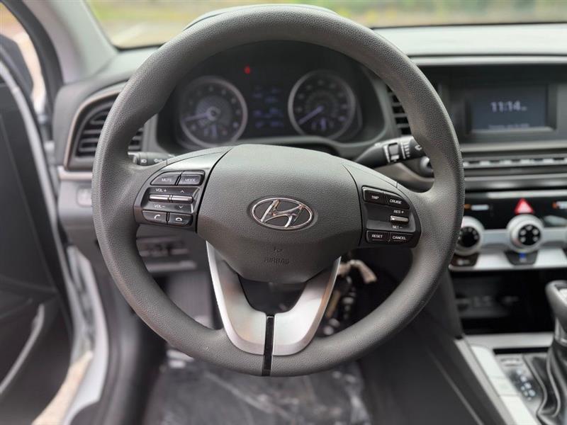 Hyundai Elantra SE Auto 2019