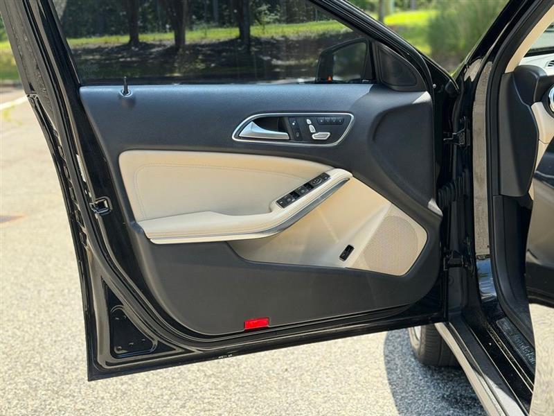 Mercedes-Benz GLA GLA 250 SUV 2019