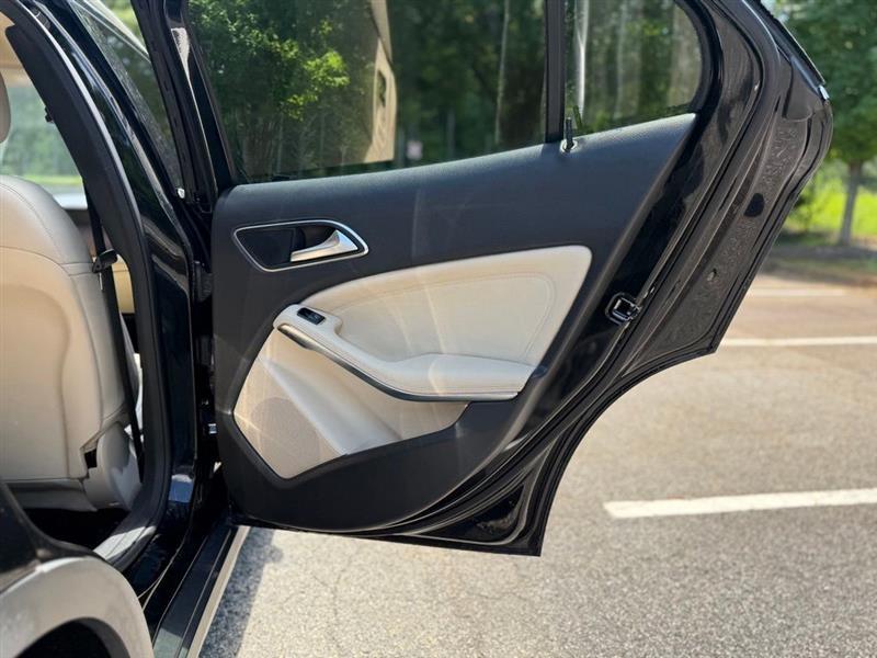 Mercedes-Benz GLA GLA 250 SUV 2019