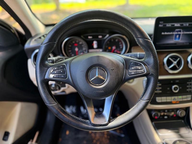 Mercedes-Benz GLA GLA 250 SUV 2019