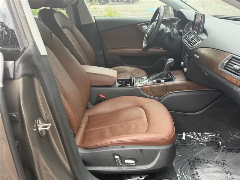 Audi A7 4dr HB quattro 3.0 Premium Plus 2016