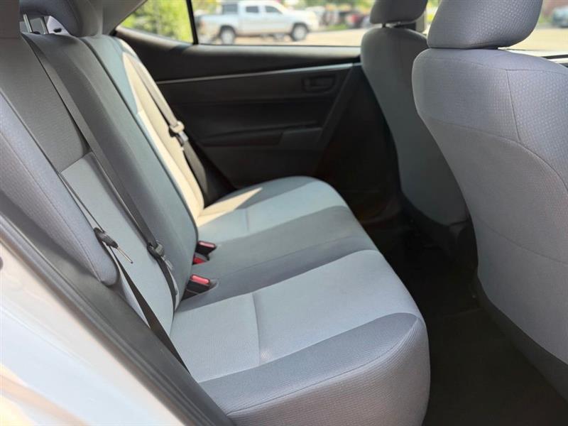 Toyota Corolla 4dr Sdn CVT LE Premium (Natl) 2015
