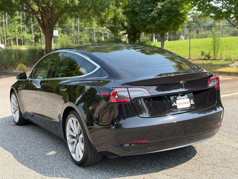 Tesla Model 3 Mid Range Battery RWD 2018