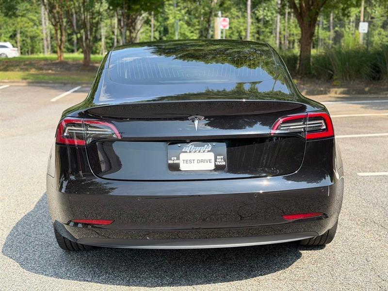 Tesla Model 3 Mid Range Battery RWD 2018