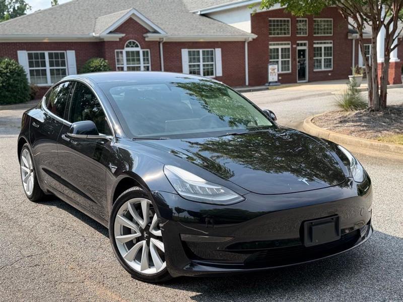 Tesla Model 3 Mid Range Battery RWD 2018