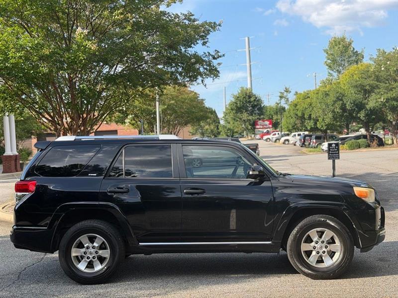 Toyota 4Runner RWD 4dr V6 Limited (Natl) 2012