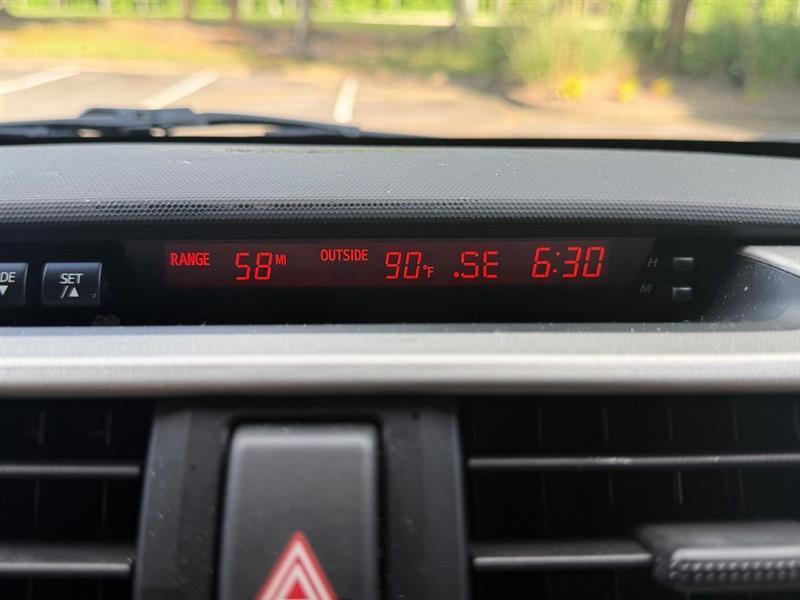 Toyota 4Runner RWD 4dr V6 Limited (Natl) 2012