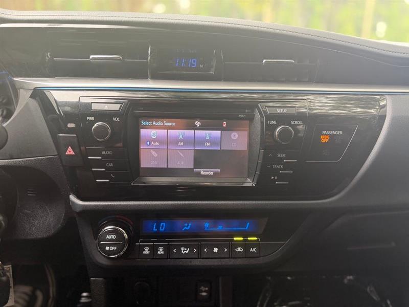 Toyota Corolla 4dr Sdn Auto S Special Edition (Natl) 2016