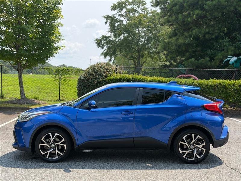 Toyota C-HR LE FWD (Natl) 2020
