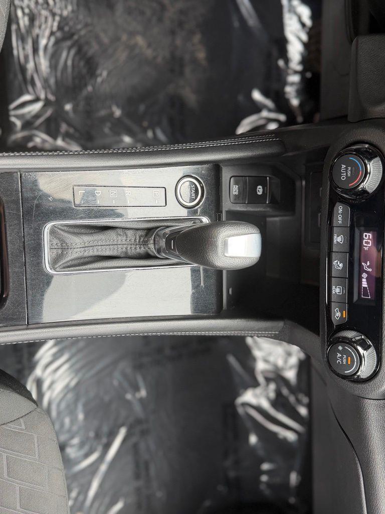 Nissan Kicks SR FWD 2021