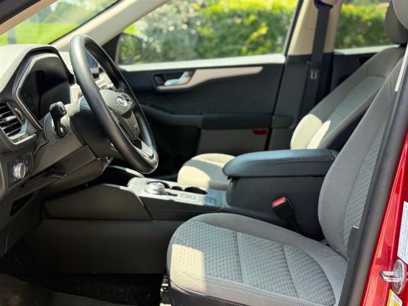 Ford Escape SE FWD 2020