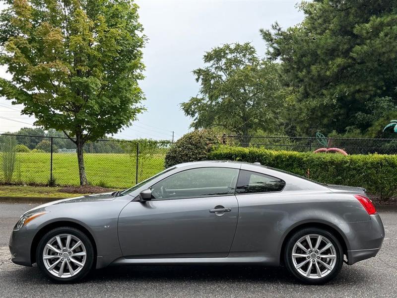 Infiniti Q60 Coupe 2dr Auto AWD 2015