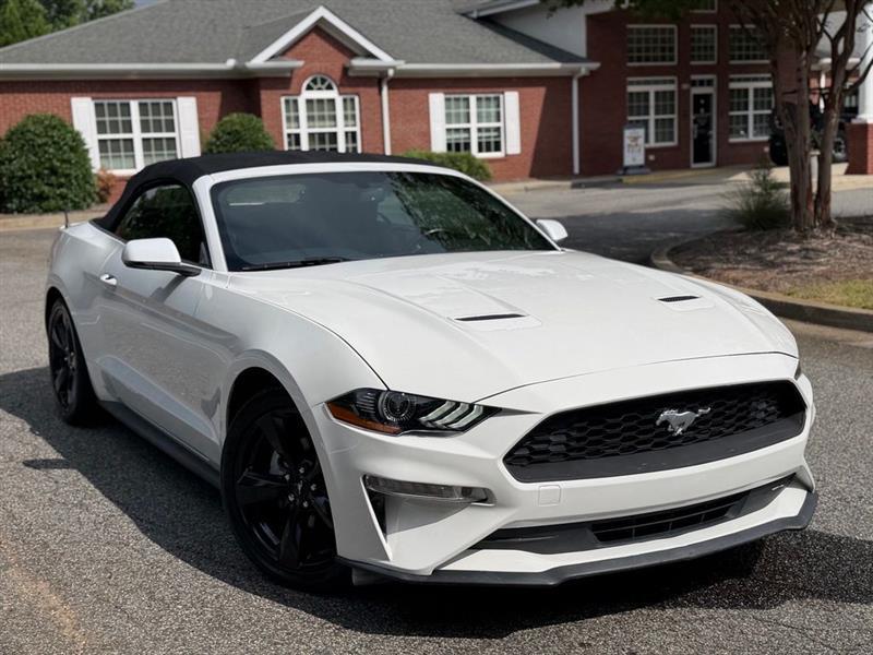 Ford Mustang EcoBoost Convertible 2019