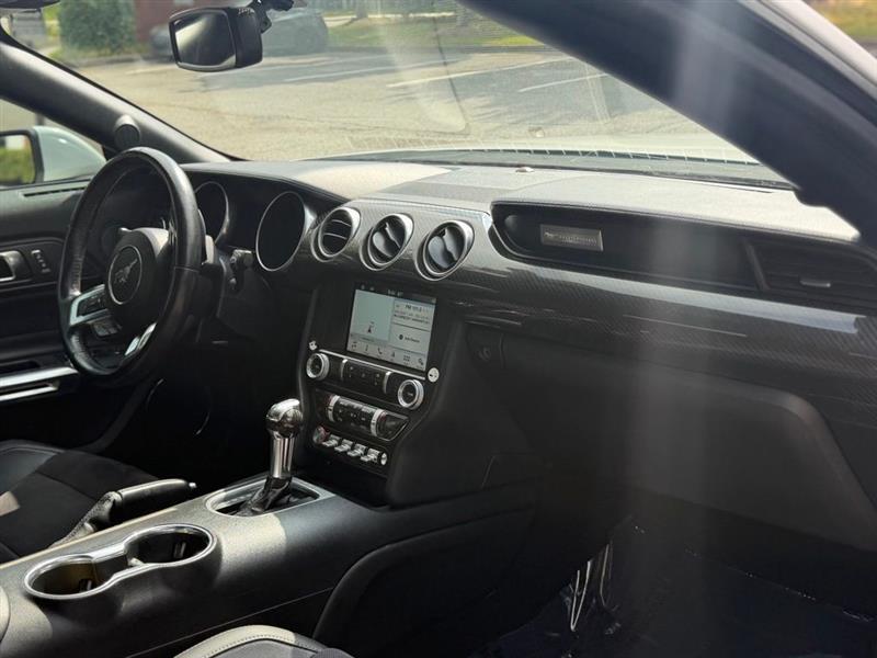 Ford Mustang EcoBoost Convertible 2019
