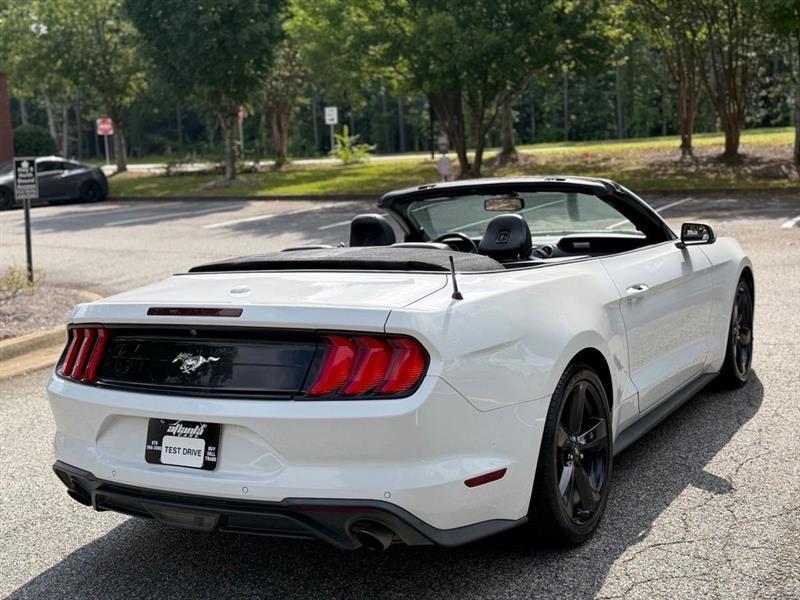 Ford Mustang EcoBoost Convertible 2019