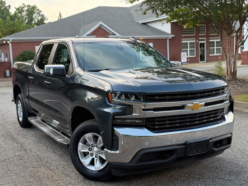 Chevrolet Silverado 1500 4WD Crew Cab 147" LT 2020