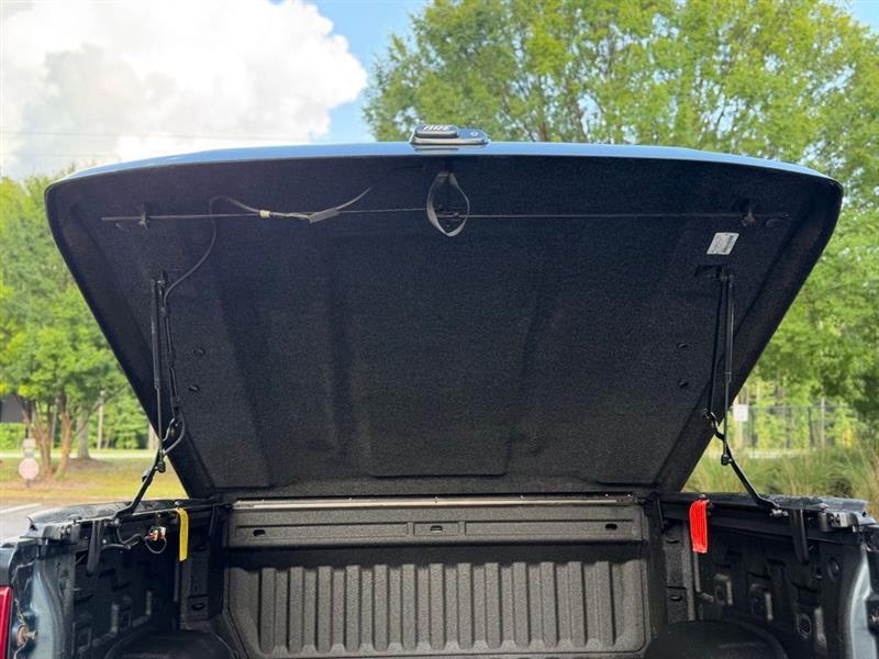 Chevrolet Silverado 1500 4WD Crew Cab 147" LT 2020