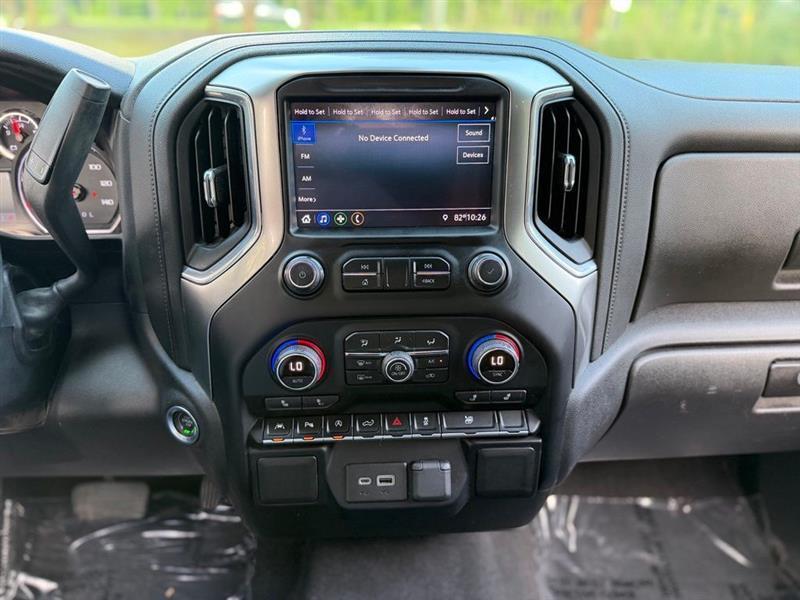 Chevrolet Silverado 1500 4WD Crew Cab 147" LT 2020