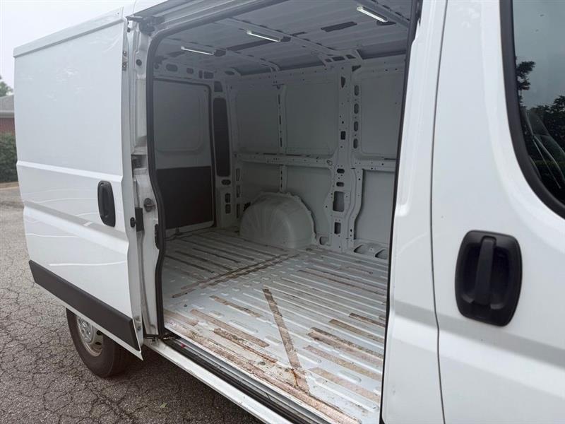 RAM ProMaster Cargo Van 2500 Low Roof 136" WB 2023