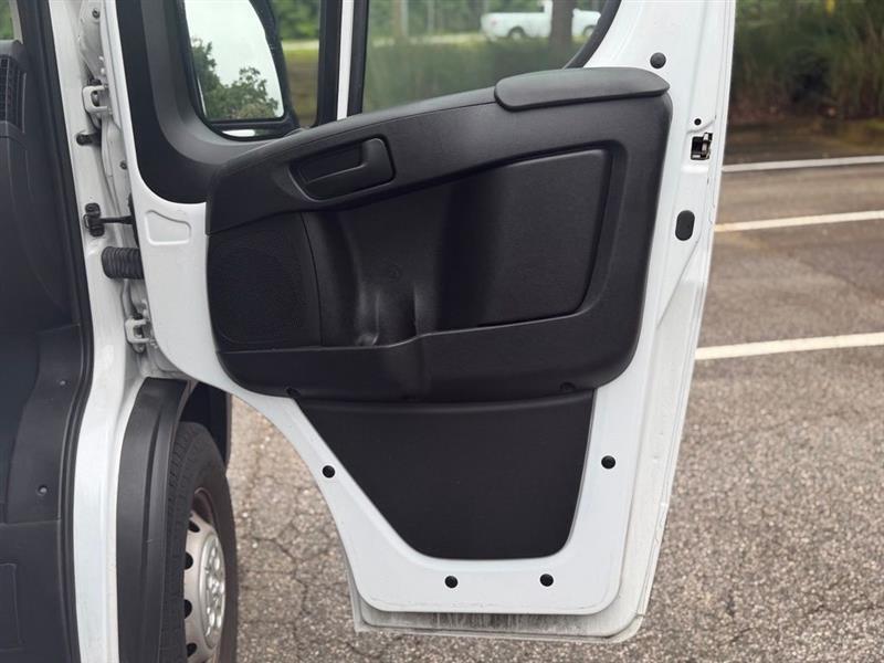 RAM ProMaster Cargo Van 2500 Low Roof 136" WB 2023