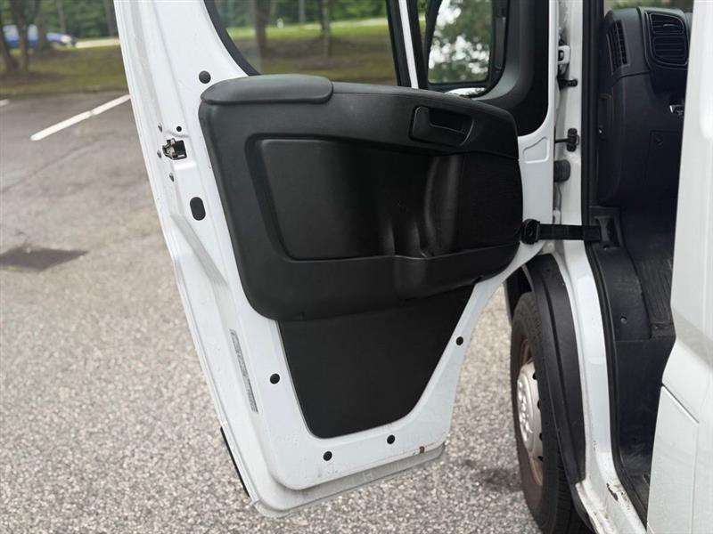 RAM ProMaster Cargo Van 2500 Low Roof 136" WB 2023