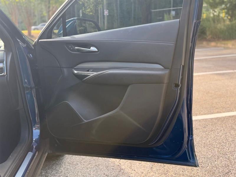 Cadillac XT4 FWD 4dr Premium Luxury 2019
