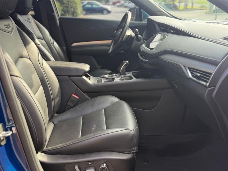 Cadillac XT4 FWD 4dr Premium Luxury 2019