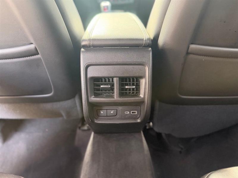 Cadillac XT4 FWD 4dr Premium Luxury 2019