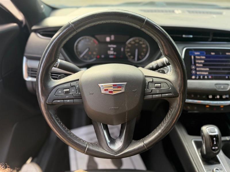 Cadillac XT4 FWD 4dr Premium Luxury 2019