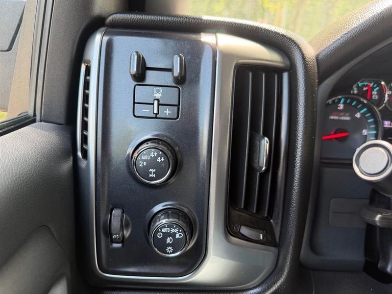 Chevrolet Silverado 1500 4WD Double Cab 143.5" LT w/2LT 2016