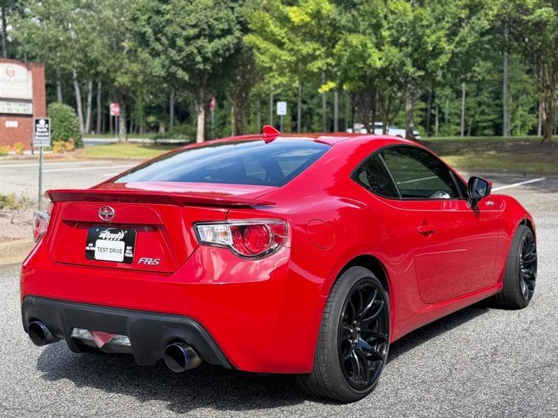 Scion FR-S 2dr Cpe Man (Natl) 2015
