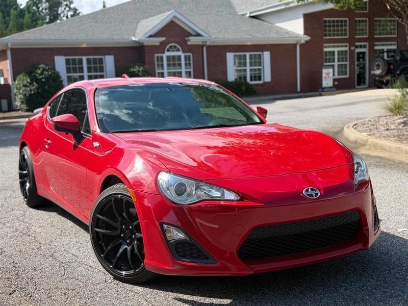 Scion FR-S 2dr Cpe Man (Natl) 2015