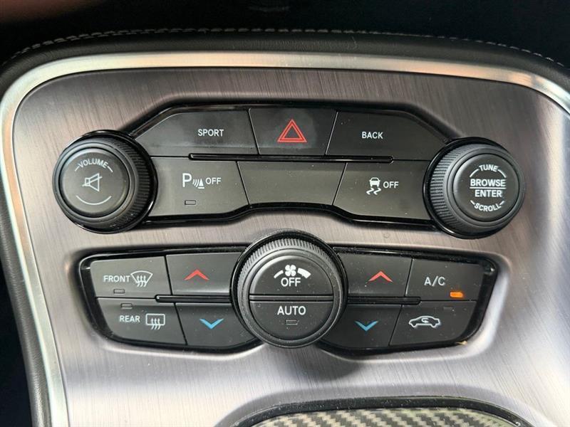 Dodge Challenger 2dr Cpe R/T 2015