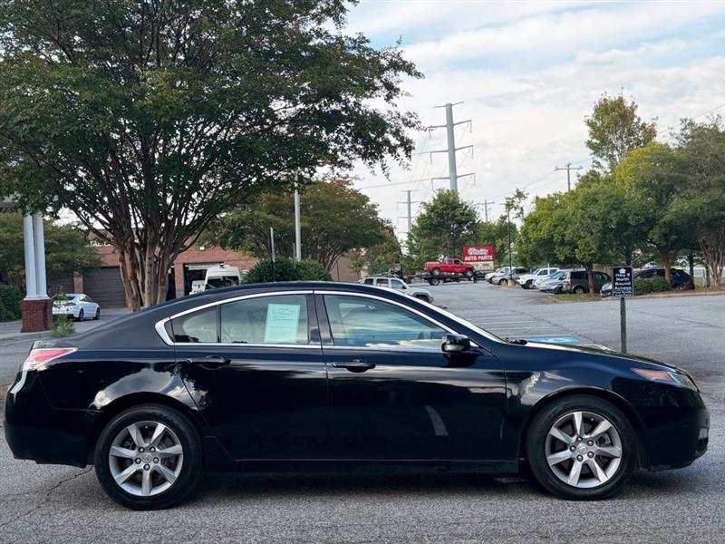 Acura TL 4dr Sdn Auto 2WD 2012