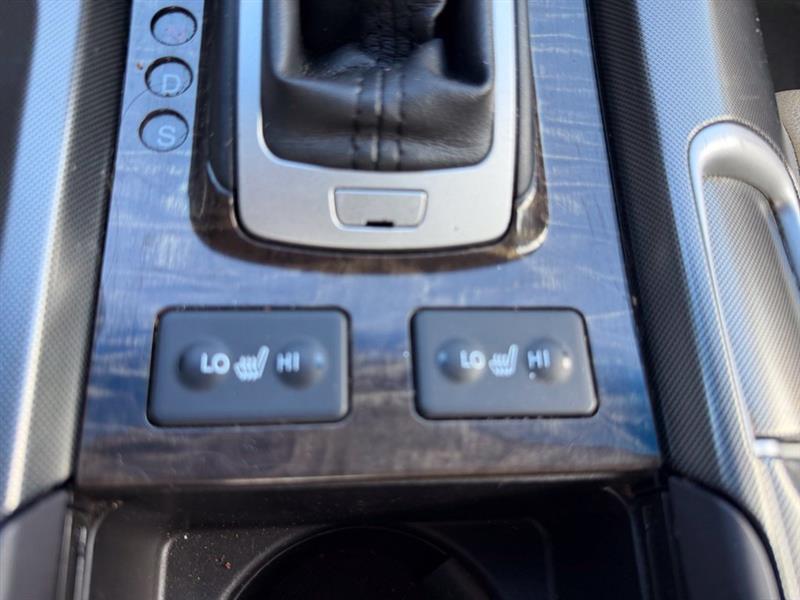 Acura TL 4dr Sdn Auto 2WD 2012