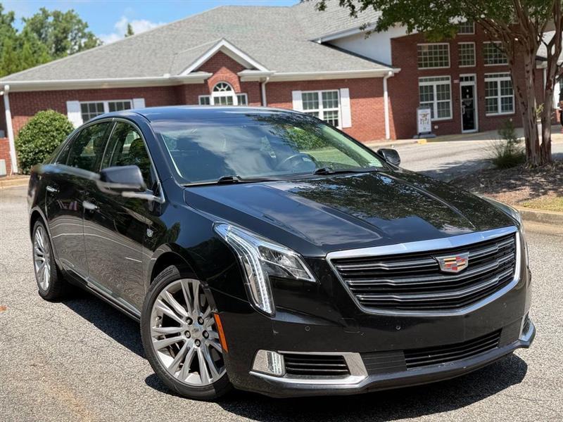 Cadillac XTS 4dr Sdn Luxury FWD 2019