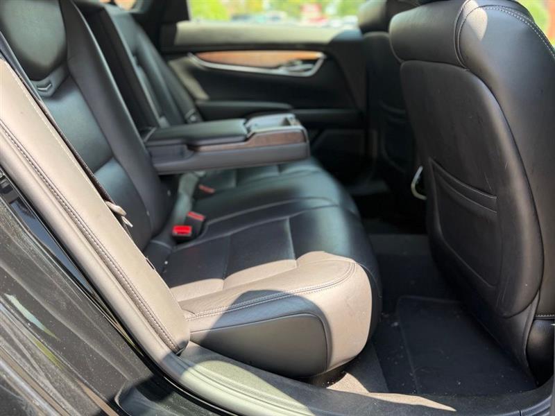 Cadillac XTS 4dr Sdn Luxury FWD 2019