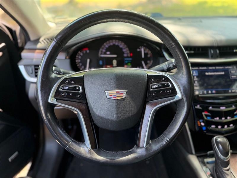 Cadillac XTS 4dr Sdn Luxury FWD 2019