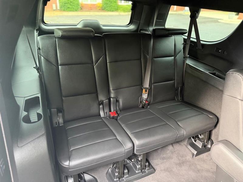 Cadillac Escalade ESV RWD 4dr Luxury 2024