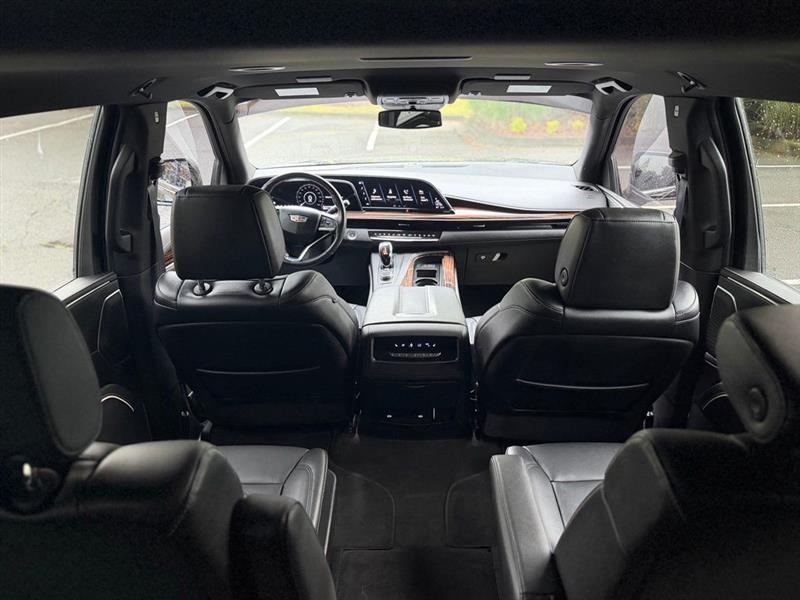 Cadillac Escalade ESV RWD 4dr Luxury 2024